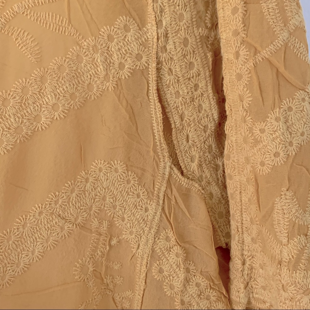 Flower Embroidered Tunic - Picture 5 of 6